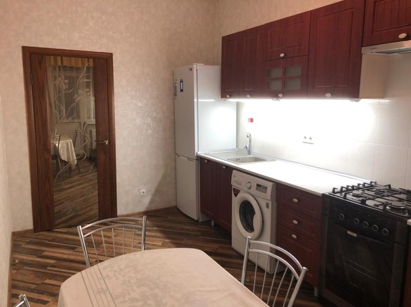
  Сдается 1-комн. квартира, 42 м², Измаильский пер, д. 41
. Фото 3.