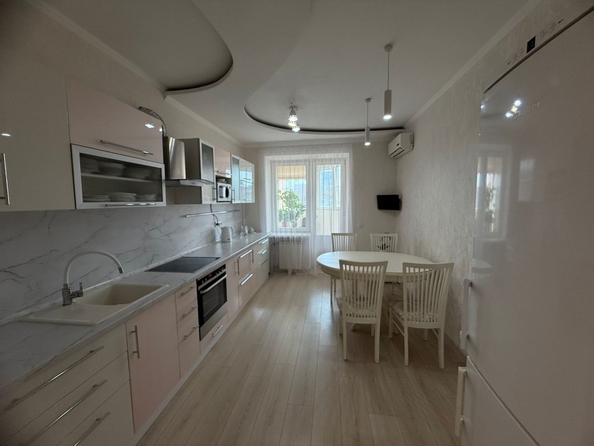 
  Продается 2-комн. квартира, 84.4 м², Филимоновская ул, д. 128
. Фото 5.