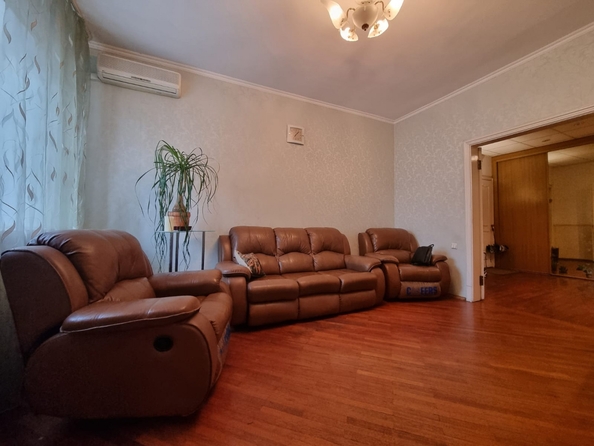 
  Продается 4-комн. квартира, 102.3 м², Буденновский пр-кт, д. 74
. Фото 2.