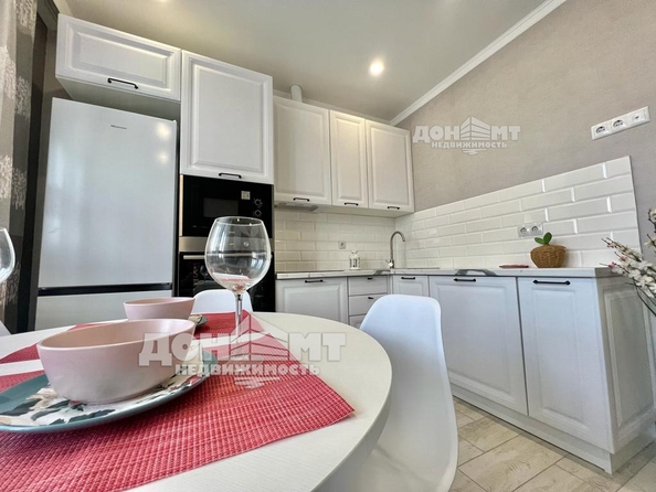
  Продается 2-комн. квартира, 40 м², Жмайлова ул, д. 19а
. Фото 2.