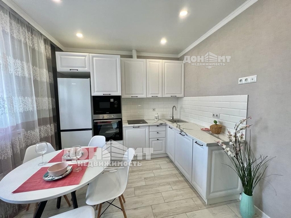 
  Продается 2-комн. квартира, 40 м², Жмайлова ул, д. 19а
. Фото 4.