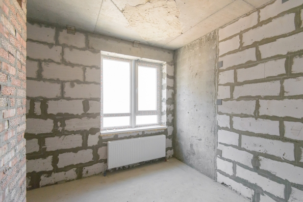 
  Продается 4-комн. квартира, 112 м², Ларина ул, д. 45
. Фото 19.