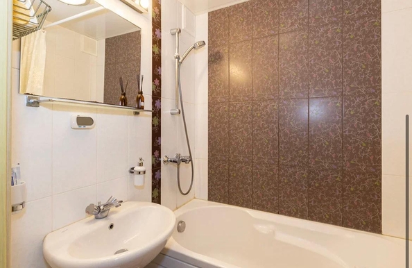 
  Продается 3-комн. квартира, 65 м², Красноармейская ул, д. 63/90
. Фото 6.