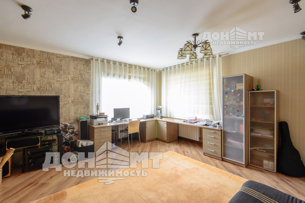 
  Продается 4-комн. квартира, 138 м², Богатяновский Спуск пр-кт, д. 2в
. Фото 9.