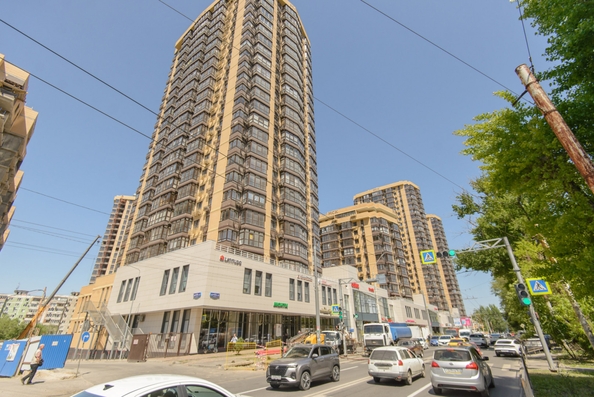 
  Продается 2-комн. квартира, 59 м², Ларина ул, д. 45
. Фото 1.