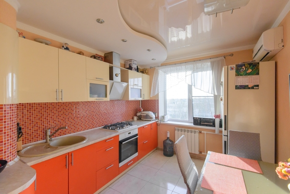 
  Продается 3-комн. квартира, 64 м², 40-летия Победы пр-кт, д. 95
. Фото 1.