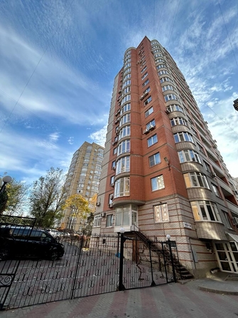 
  Продается 3-комн. квартира, 130 м², Пушкинская ул, д. 138
. Фото 4.