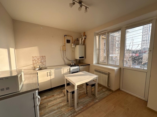
  Продается 1-комн. квартира, 39 м², Туроверова пер, д. 1/14
. Фото 3.