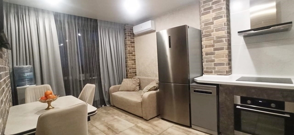 
  Продается 3-комн. квартира, 68 м², Дунаевского пер, д. 17
. Фото 1.