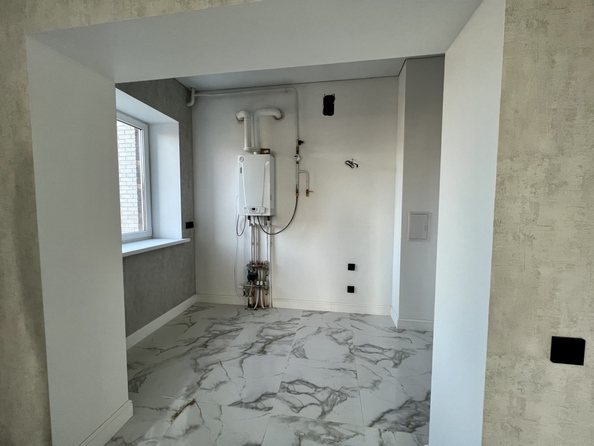 
  Продается 2-комн. квартира, 60 м², Строителей ул, д. 9
. Фото 2.