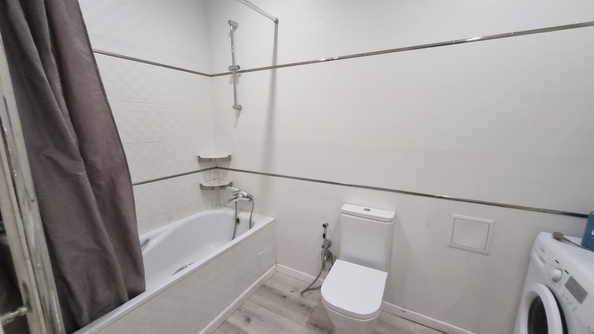 
  Продается 2-комн. квартира, 55 м², Тружеников ул, д. 80
. Фото 19.