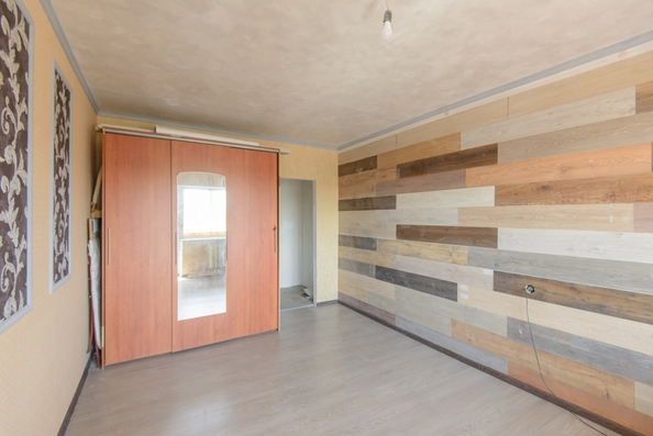 
  Продается 1-комн. квартира, 37 м², Думенко ул, д. 3
. Фото 6.