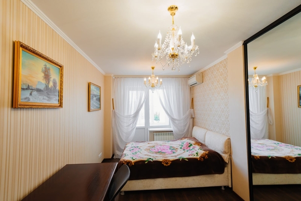 
  Продается 3-комн. квартира, 97 м², Комарова б-р, д. 12/1
. Фото 6.