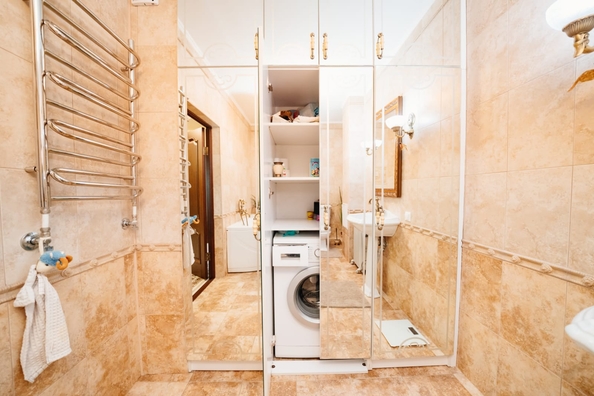 
  Продается 3-комн. квартира, 97 м², Комарова б-р, д. 12/1
. Фото 16.