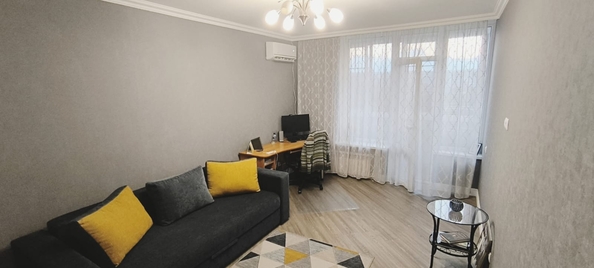 
  Продается 1-комн. квартира, 42 м², Комарова б-р, д. 1И
. Фото 6.