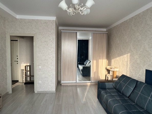 
  Продается 1-комн. квартира, 38 м², Еляна ул, д. 54
. Фото 3.