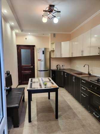 
  Продается 2-комн. квартира, 72 м², Северная Звезда ул, д. 7
. Фото 3.