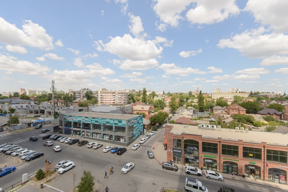 
  Продается 3-комн. квартира, 83.7 м², Богданова ул, д. 85
. Фото 30.