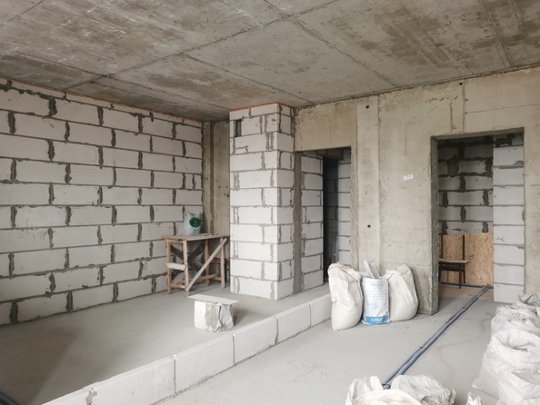 
  Продается 1-комн. квартира, 41 м², Вагулевского ул, д. 37
. Фото 2.