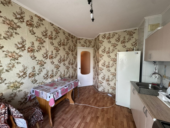 
  Продается 2-комн. квартира, 64 м², Зорге ул, д. 50
. Фото 6.
