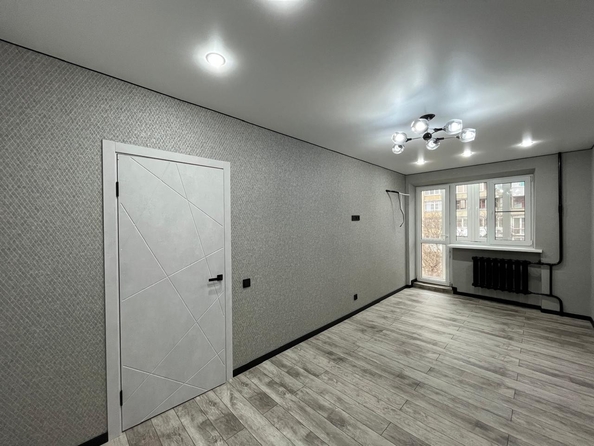 
  Продается 1-комн. квартира, 37 м², Буденновский пр-кт, д. 1
. Фото 4.