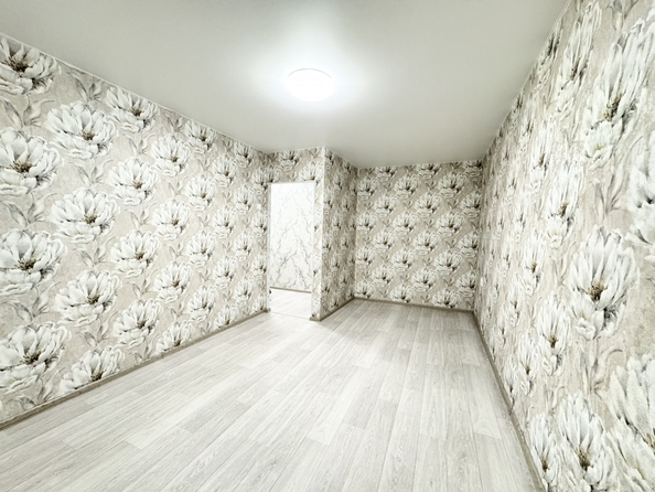 
  Продается 2-комн. квартира, 47 м², 40-летия Победы пр-кт, д. 75
. Фото 4.