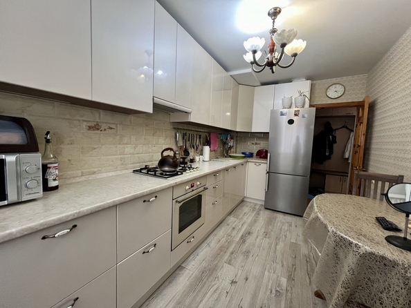 
  Продается 3-комн. квартира, 64.6 м², Вартанова ул, д. 20
. Фото 2.