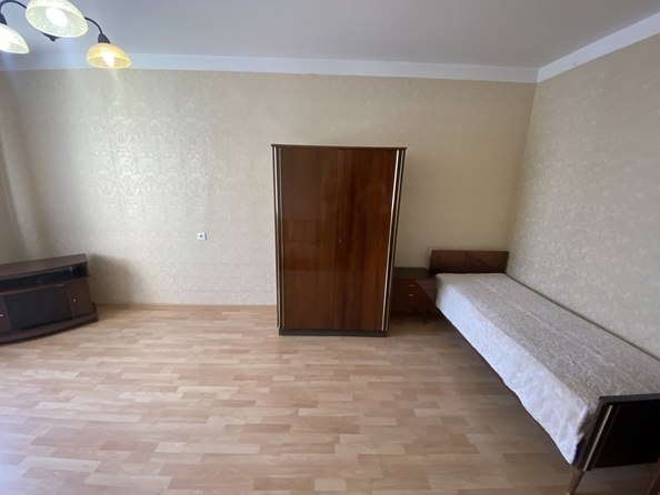 
  Сдается 1-комн. квартира, 40 м², Благодатная ул, д. 166
. Фото 4.