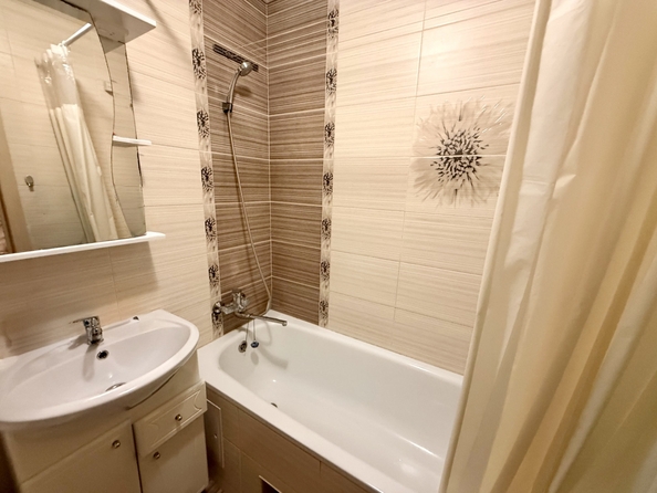 
  Продается 1-комн. квартира, 32 м², Стачки пр-кт, д. 203
. Фото 10.