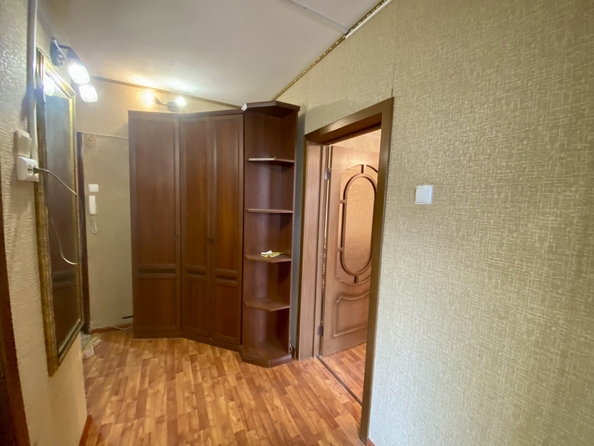 
  Продается 1-комн. квартира, 40 м², 40-летия Победы пр-кт, д. 81
. Фото 6.