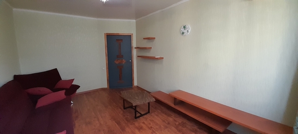 
  Продается 3-комн. квартира, 68.8 м², Малиновского ул, д. 76
. Фото 6.