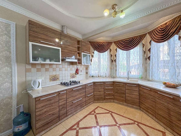 
  Продается дом, 240 м², Ростов-на-Дону
. Фото 11.