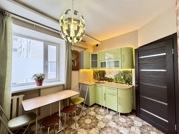 
  Продается 1-комн. квартира, 36.1 м², Платова ул, д. 64
. Фото 2.