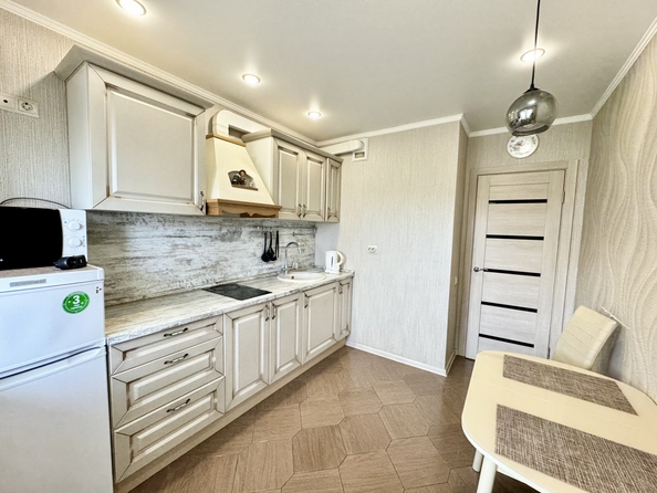 
  Продается 1-комн. квартира, 40 м², 40-летия Победы пр-кт, д. 73
. Фото 2.