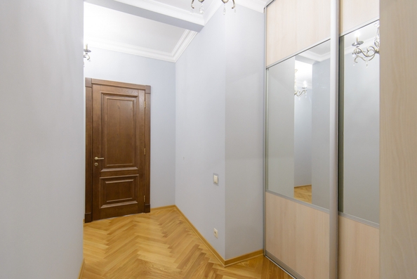 
  Продается 3-комн. квартира, 80 м², Варфоломеева ул, д. 222А
. Фото 11.