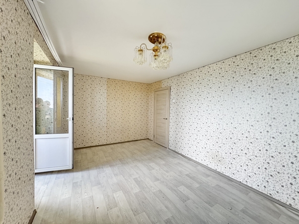 
  Продается 1-комн. квартира, 32 м², Краеведческая ул, д. 17
. Фото 3.