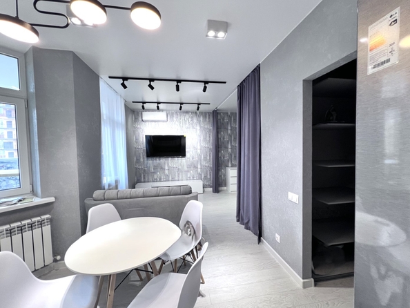 
  Продается 1-комн. квартира, 42 м², Берберовская ул, д. 6
. Фото 6.
