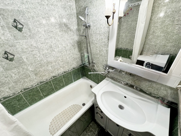 
  Продается 3-комн. квартира, 65.7 м², 40-летия Победы пр-кт, д. 95
. Фото 9.