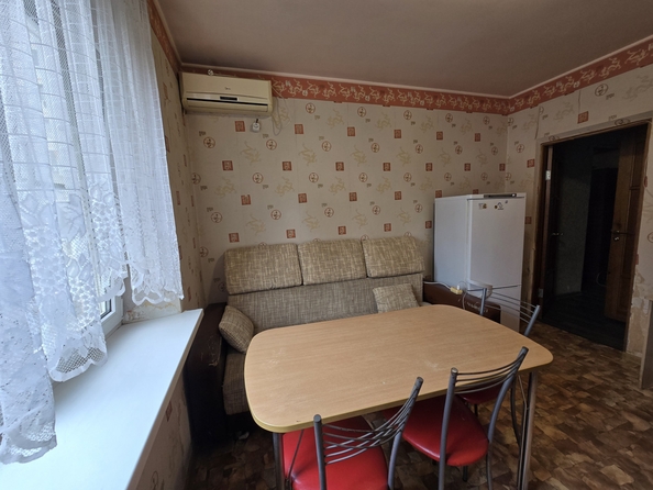 
  Продается 1-комн. квартира, 45 м², Мильчакова ул, д. 45
. Фото 2.
