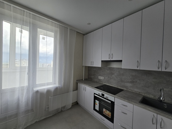 
  Продается 1-комн. квартира, 37 м², Ткачева ул, д. 32/50
. Фото 1.