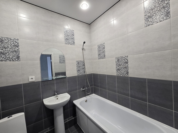 
  Продается 1-комн. квартира, 37 м², Ткачева ул, д. 32/50
. Фото 7.