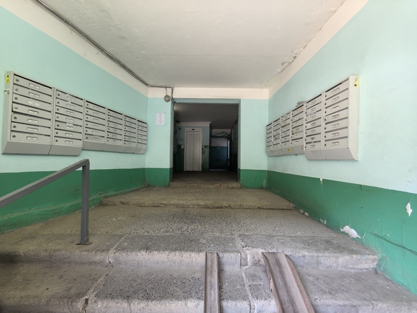 
  Продается 1-комн. квартира, 30 м², Комарова б-р, д. 17
. Фото 12.
