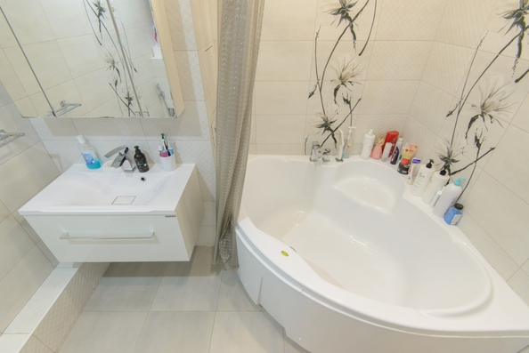 
  Продается 4-комн. квартира, 83.6 м², Павленко ул, д. 40
. Фото 35.