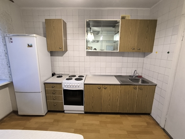 
  Продается 2-комн. квартира, 59.8 м², Таганрогская ул, д. 126/1
. Фото 3.