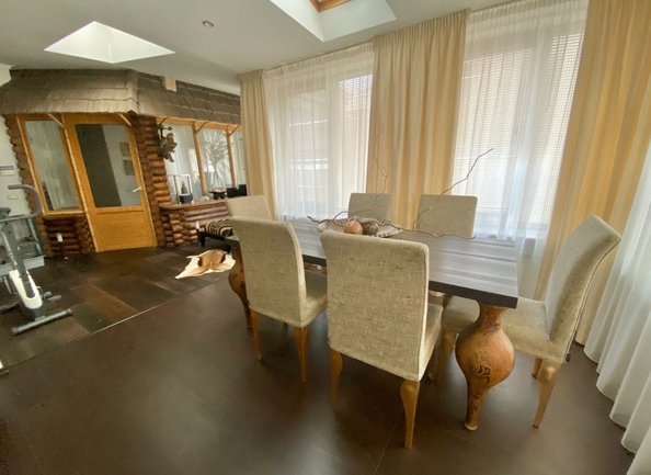 
  Продается 4-комн. квартира, 240 м², Социалистическая ул, д. 140
. Фото 6.