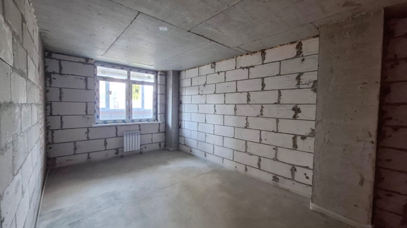 
  Продается 1-комн. квартира, 35 м², 40-летия Победы пр-кт, д. 63
. Фото 1.