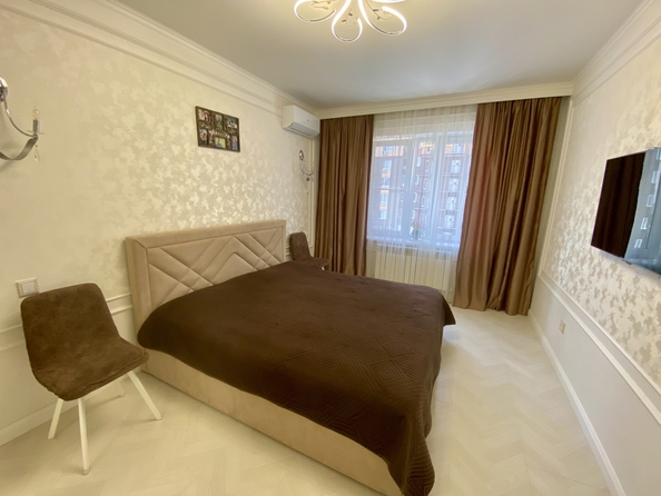 
  Продается 2-комн. квартира, 71 м², Вересаева ул, д. 101
. Фото 9.