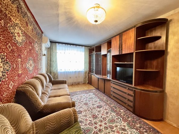 
  Продается 3-комн. квартира, 62 м², 40-летия Победы пр-кт, д. 69
. Фото 1.