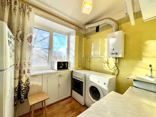 
  Продается 3-комн. квартира, 62 м², 40-летия Победы пр-кт, д. 69
. Фото 7.