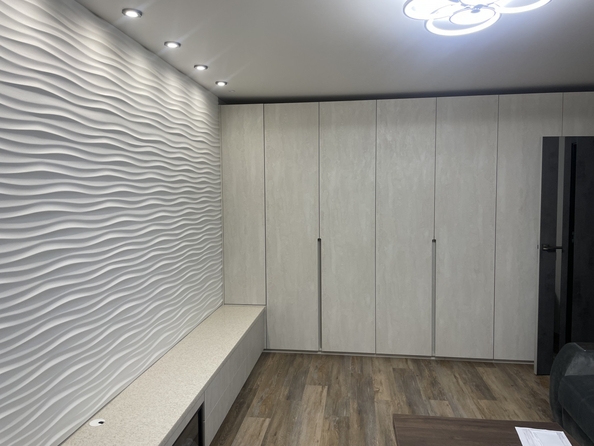 
  Продается 2-комн. квартира, 65 м², 11-я улица ул, д. 76/88
. Фото 2.